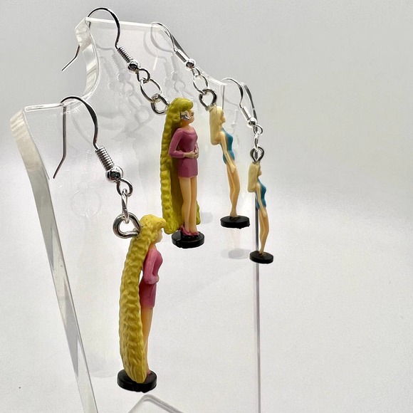 Barbie Earrings - Doll Earrings - Retro Toy Earrings - Barbie Accessories - Picture 4 of 11
